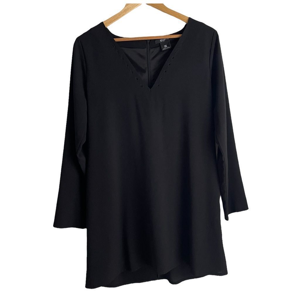 Brunette The Label Black V-Neck Long Sleeve Shift Dress Size M / L